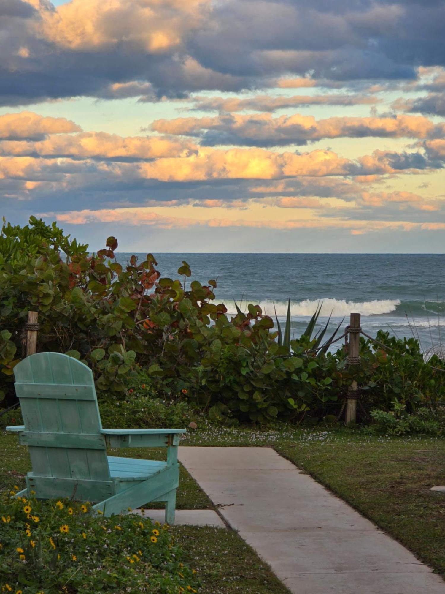 Oceanfront Sea Scape Motel Индиалантик Экстерьер фото