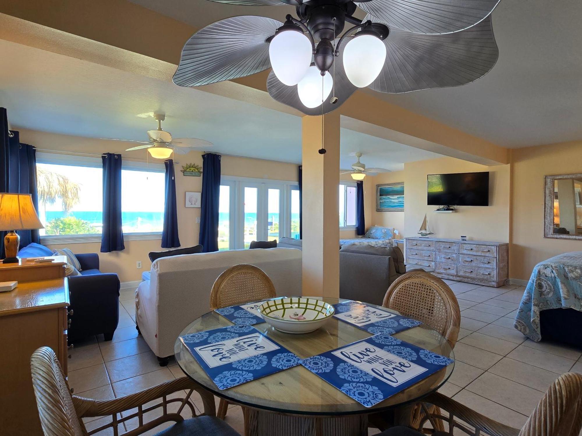 Oceanfront Sea Scape Motel Индиалантик Экстерьер фото