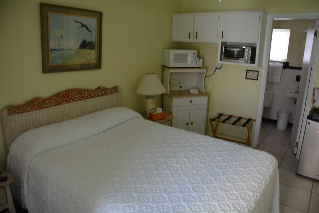 Oceanfront Sea Scape Motel Индиалантик Экстерьер фото
