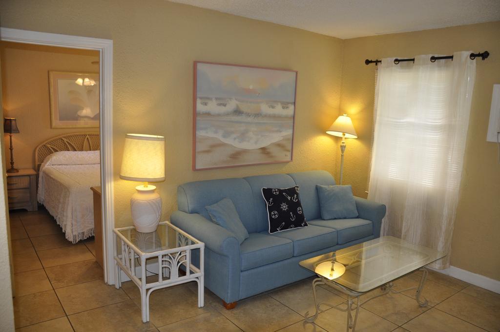 Oceanfront Sea Scape Motel Индиалантик Экстерьер фото
