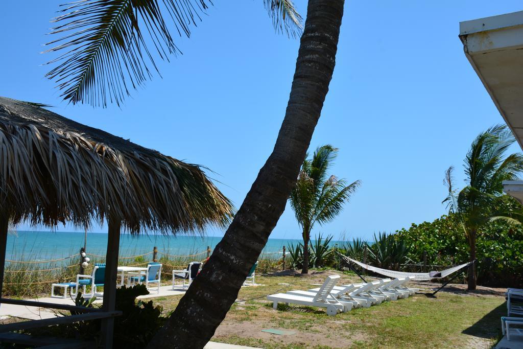 Oceanfront Sea Scape Motel Индиалантик Экстерьер фото